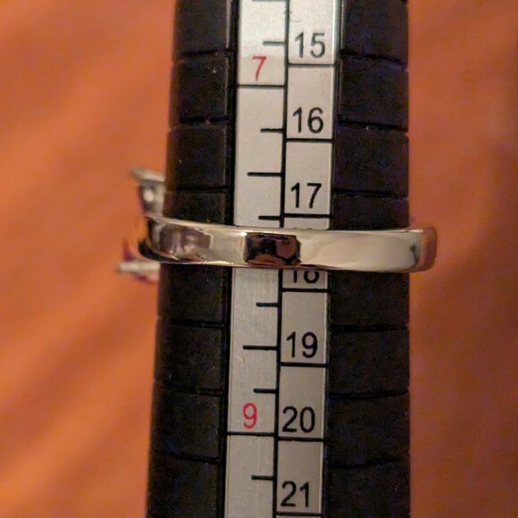 VTG Cluster Ring - Picture 7 of 8